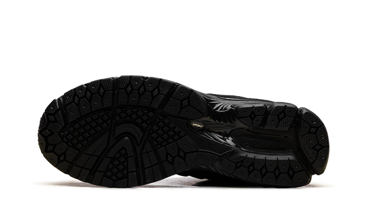 2002R Black Metallic U200278J